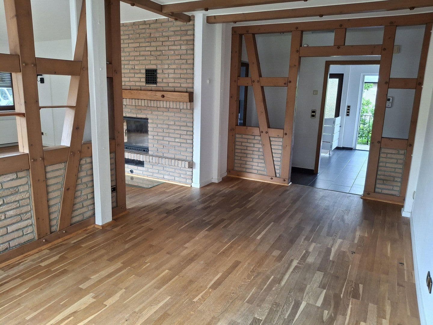 Prenájom bytu 6-izbový 155 m², Temmeweg, Berlin, Berlín Prenájom bytu 6-izbový 155 m², Temmeweg, Berlin, Berlín