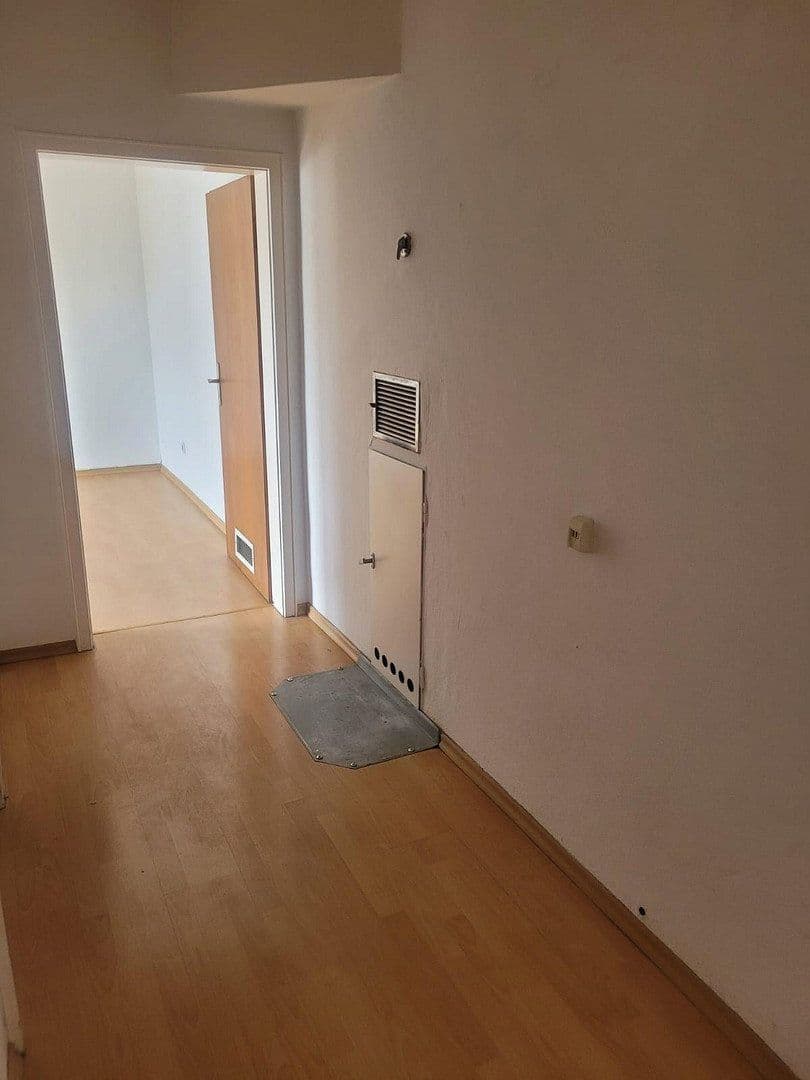 Prenájom bytu 3-izbový 75 m², Michaelsweg 11, Straubing, Bavorsko Prenájom bytu 3-izbový 75 m², Michaelsweg 11, Straubing, Bavorsko