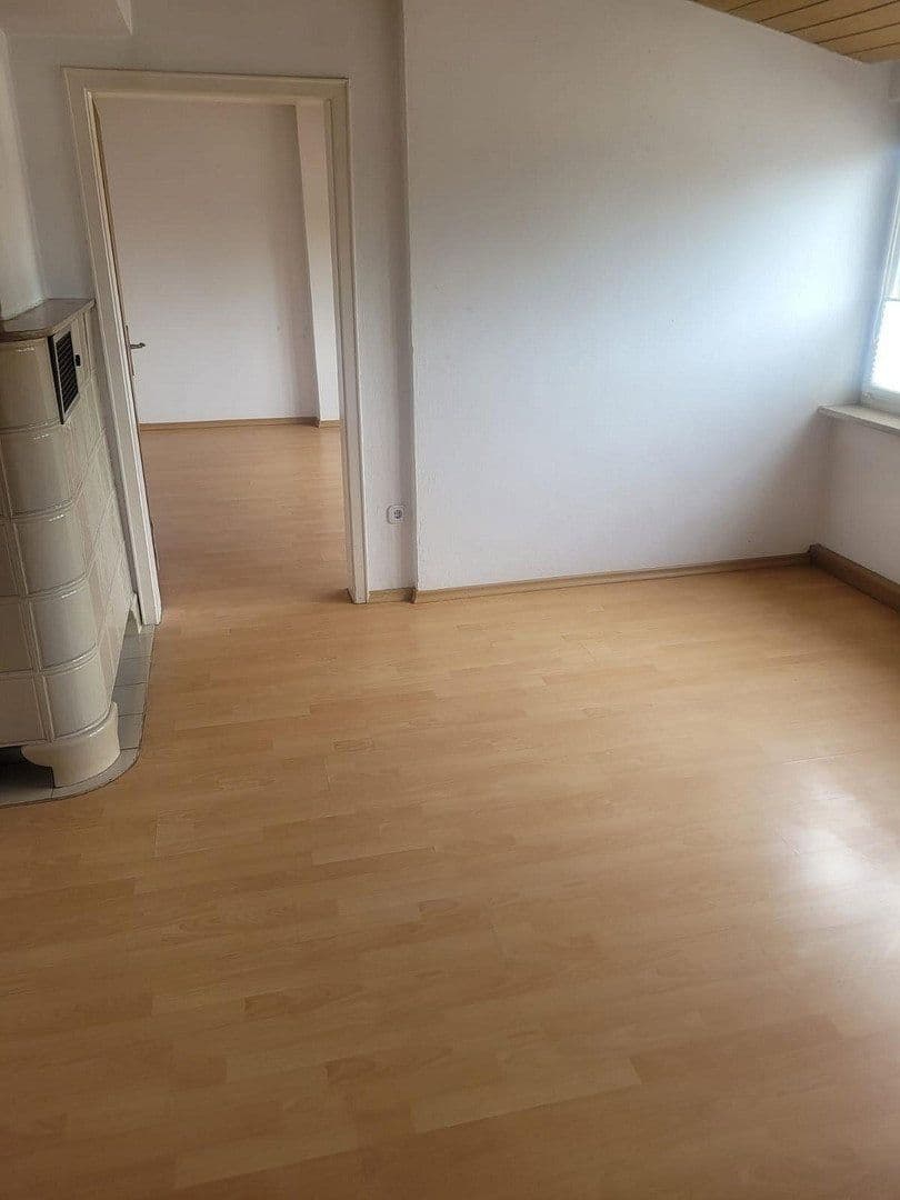 Prenájom bytu 3-izbový 75 m², Michaelsweg 11, Straubing, Bavorsko Prenájom bytu 3-izbový 75 m², Michaelsweg 11, Straubing, Bavorsko