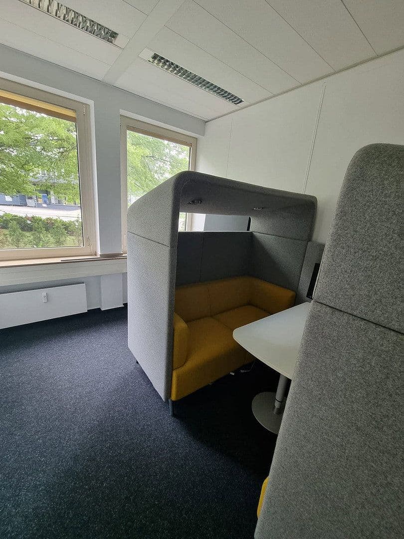 Prenájom kancelárie 400 m², Werftstraße, Düsseldorf, Severné Porýnie - Westfálsko Prenájom kancelárie 400 m², Werftstraße, Düsseldorf, Severné Porýnie - Westfálsko