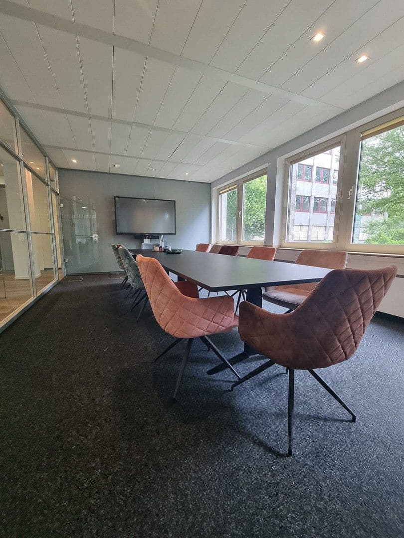 Prenájom kancelárie 400 m², Werftstraße, Düsseldorf, Severné Porýnie - Westfálsko Prenájom kancelárie 400 m², Werftstraße, Düsseldorf, Severné Porýnie - Westfálsko