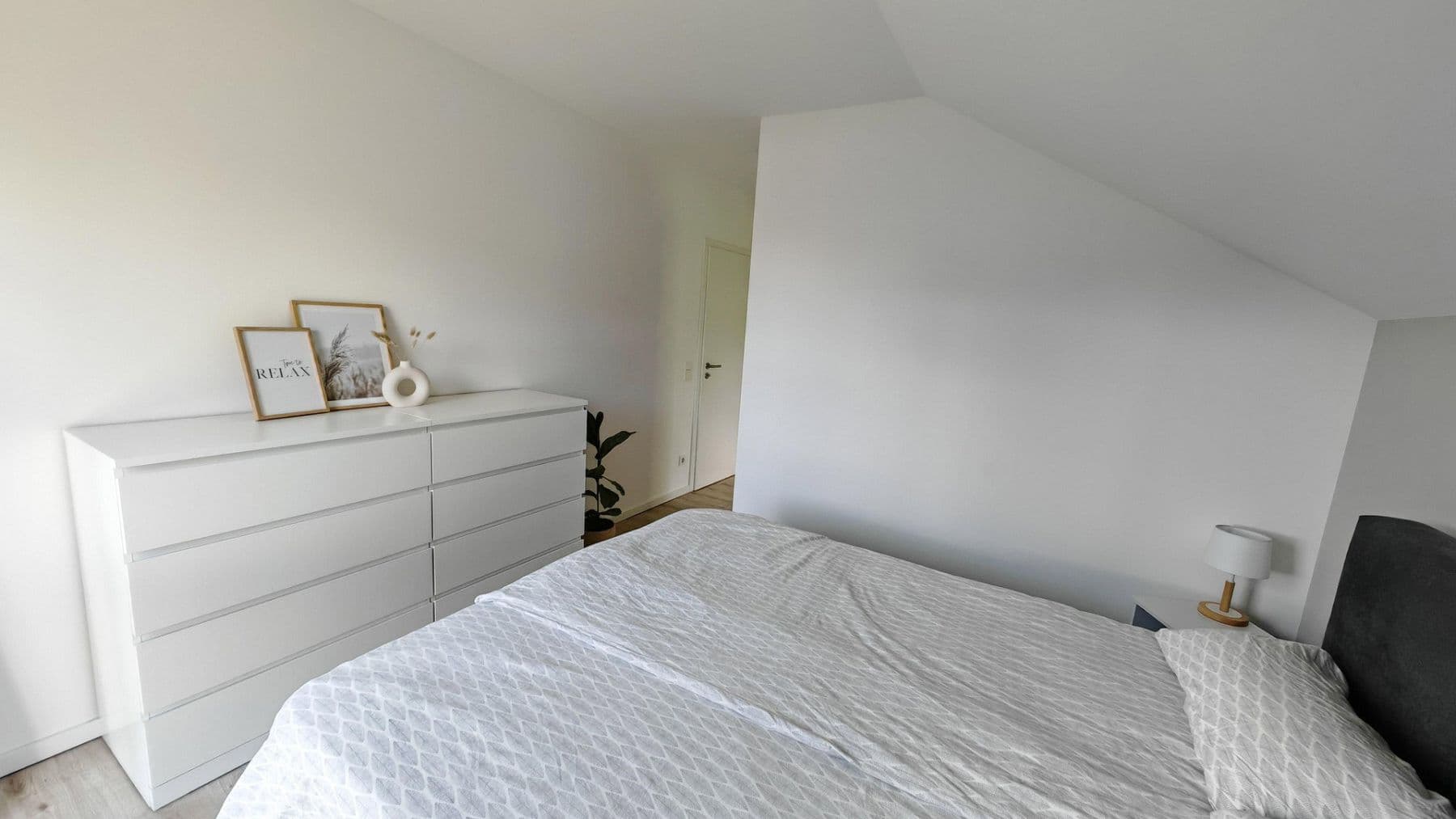Prenájom domu 114 m², pozemek 622 m², Hamburg, Hamburg Prenájom domu 114 m², pozemek 622 m², Hamburg, Hamburg