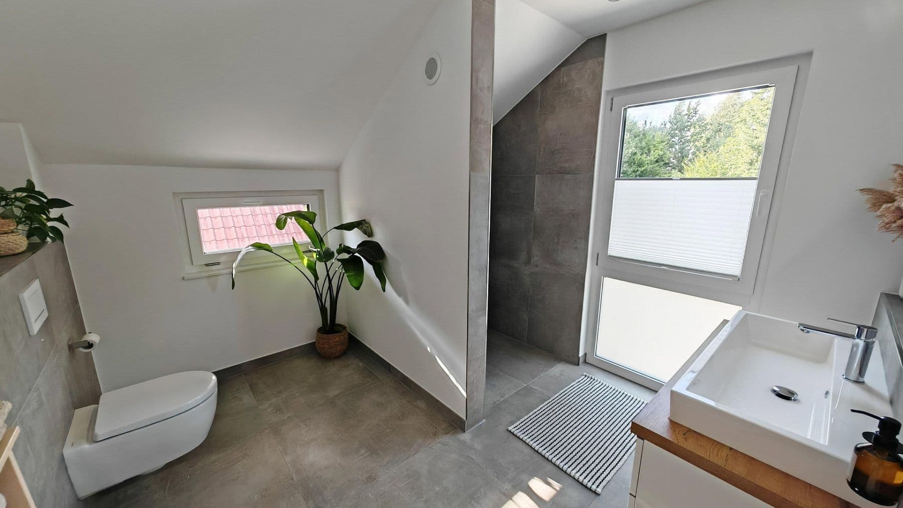 Prenájom domu 114 m², pozemek 622 m², Hamburg, Hamburg Prenájom domu 114 m², pozemek 622 m², Hamburg, Hamburg