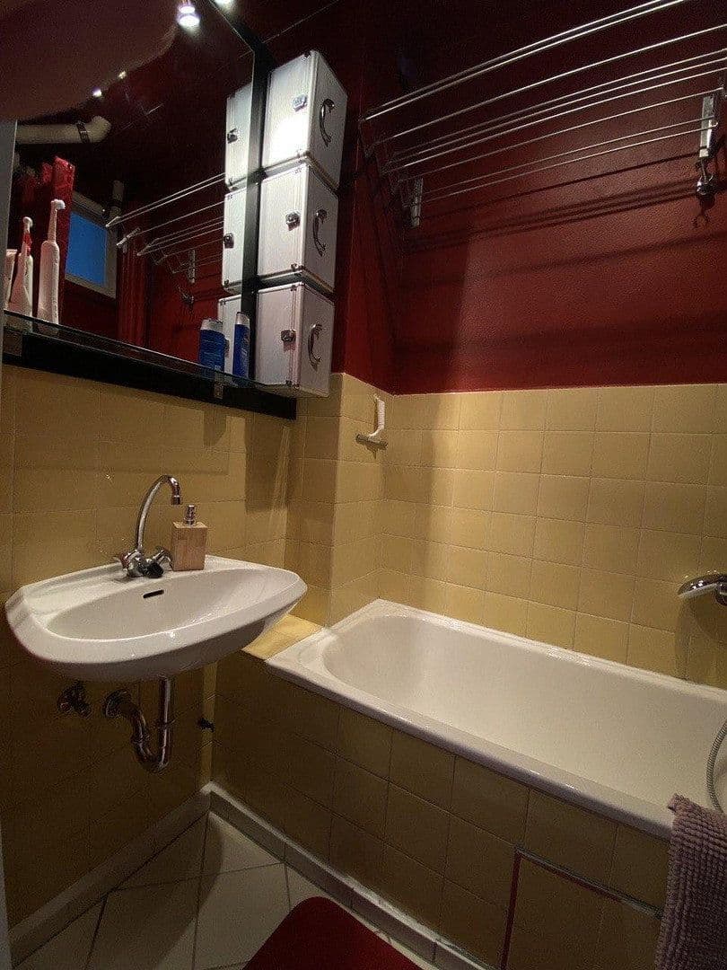 Predaj bytu 1-izbový 31 m², Treuchtlinger Str. 6, Ashouri, Berlin, Berlín Predaj bytu 1-izbový 31 m², Treuchtlinger Str. 6, Ashouri, Berlin, Berlín