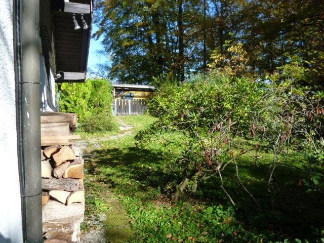 Predaj domu 45 m², pozemek 355 m², Grassauer Str. 5, Übersee, Bavorsko Predaj domu 45 m², pozemek 355 m², Grassauer Str. 5, Übersee, Bavorsko