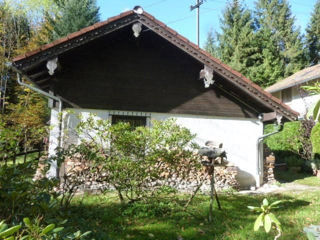 Predaj domu 45 m², pozemek 355 m², Grassauer Str. 5, Übersee, Bavorsko Predaj domu 45 m², pozemek 355 m², Grassauer Str. 5, Übersee, Bavorsko