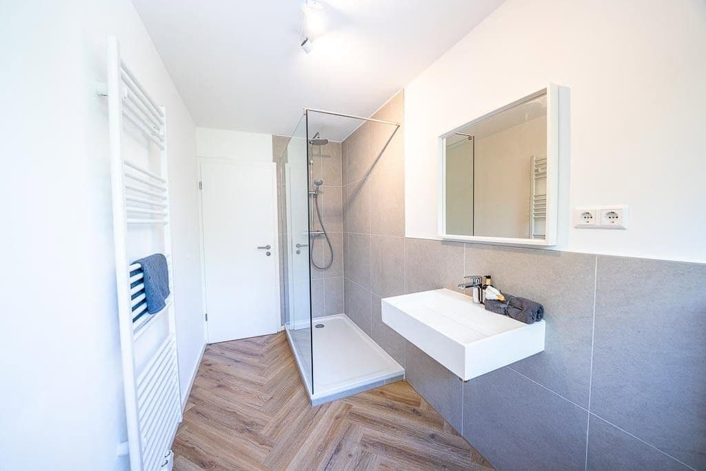 Predaj domu 203 m², pozemek 388 m², Freiberg am Neckar, Bádensko-Wurttembersko Predaj domu 203 m², pozemek 388 m², Freiberg am Neckar, Bádensko-Wurttembersko