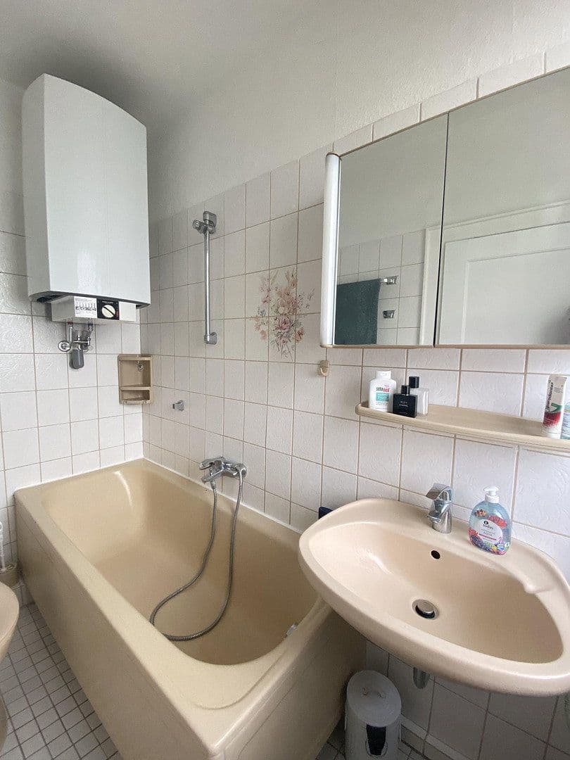 Predaj bytu 1-izbový 42 m², Rauchstraße 8, Berlin, Berlín Predaj bytu 1-izbový 42 m², Rauchstraße 8, Berlin, Berlín
