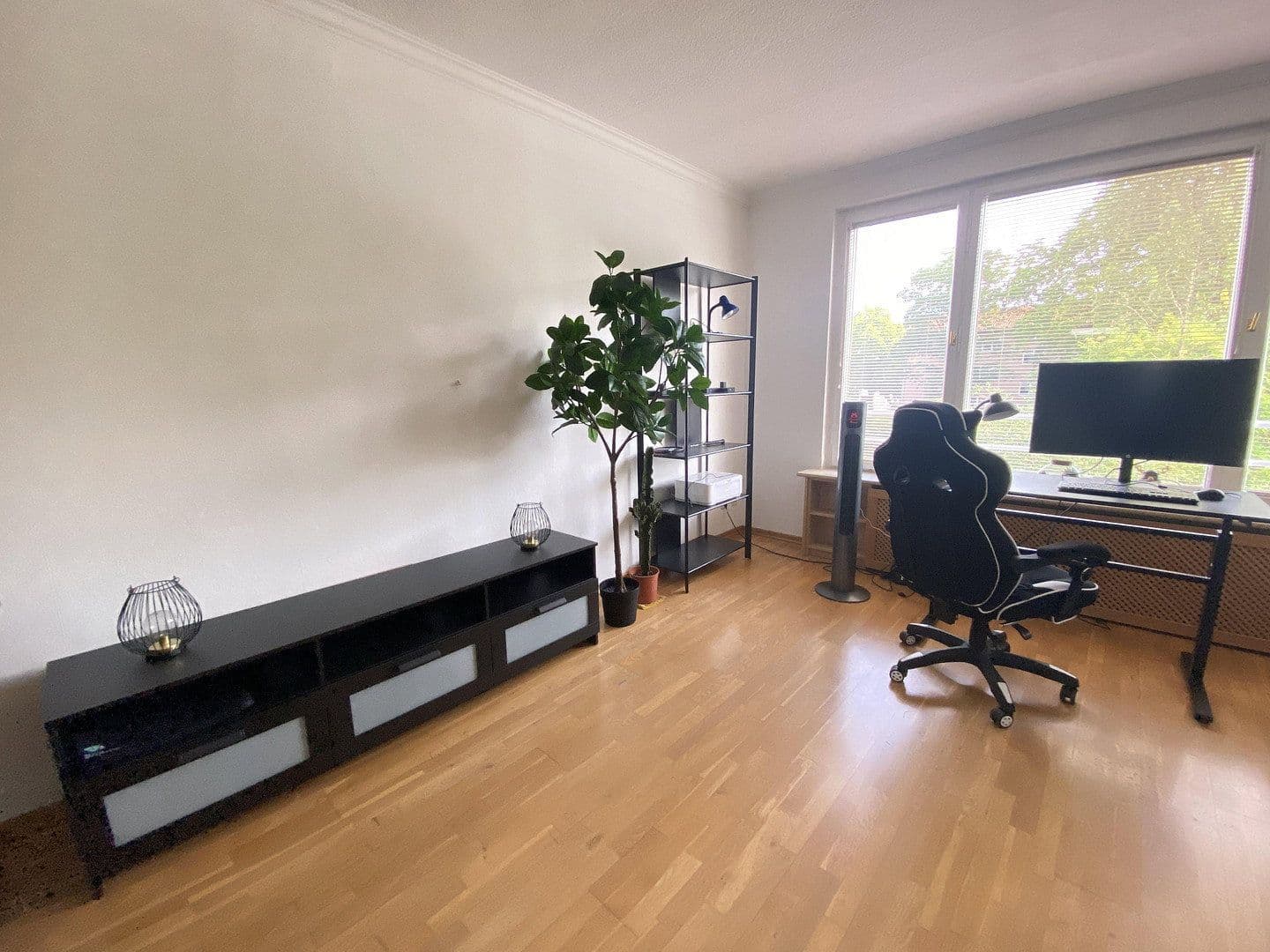 Predaj bytu 1-izbový 42 m², Rauchstraße 8, Berlin, Berlín Predaj bytu 1-izbový 42 m², Rauchstraße 8, Berlin, Berlín