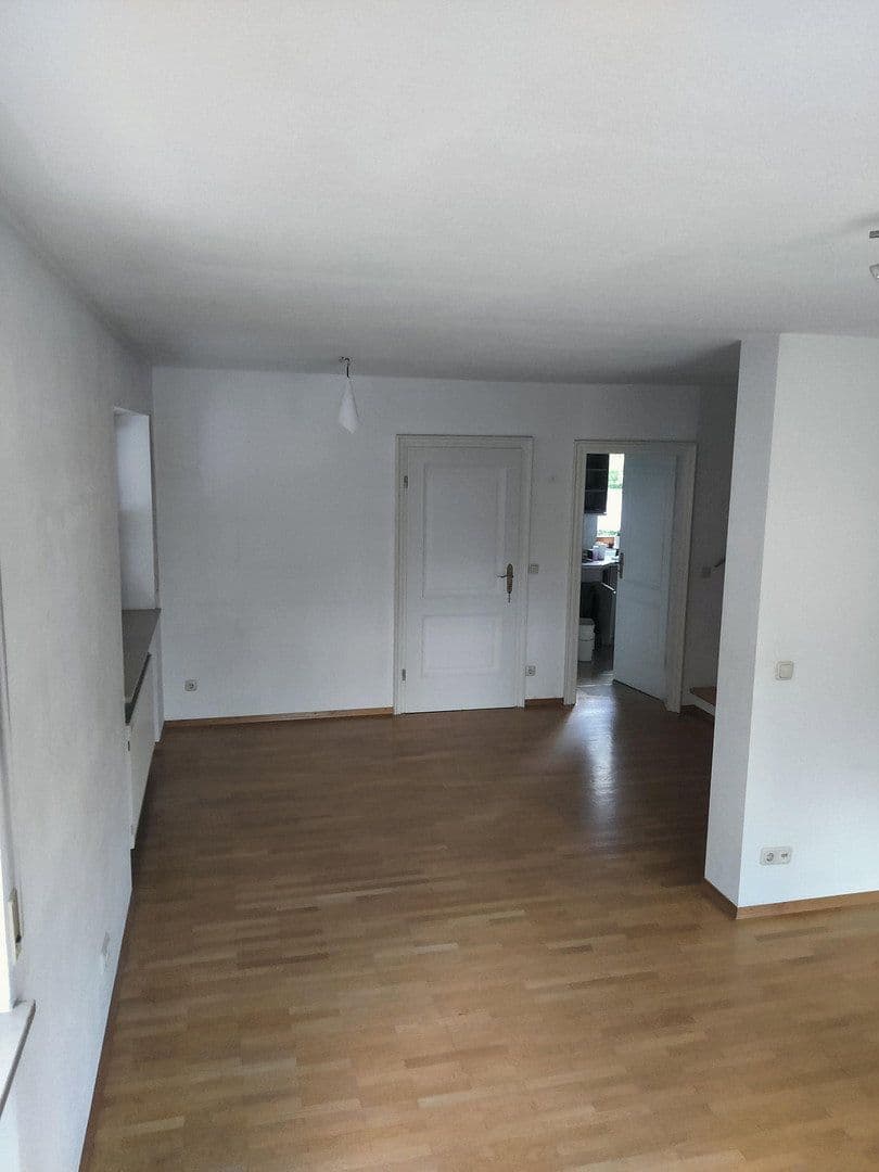 Predaj domu 130 m², pozemek 280 m², Parchetwiesen 22, Weilheim, Bavorsko Predaj domu 130 m², pozemek 280 m², Parchetwiesen 22, Weilheim, Bavorsko