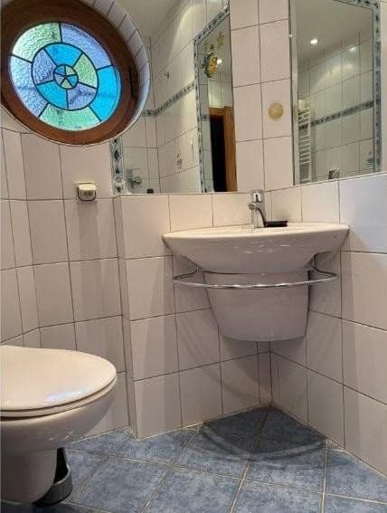 Predaj domu 115 m², pozemek 9.000 m², Bonn, Severné Porýnie - Westfálsko Predaj domu 115 m², pozemek 9.000 m², Bonn, Severné Porýnie - Westfálsko