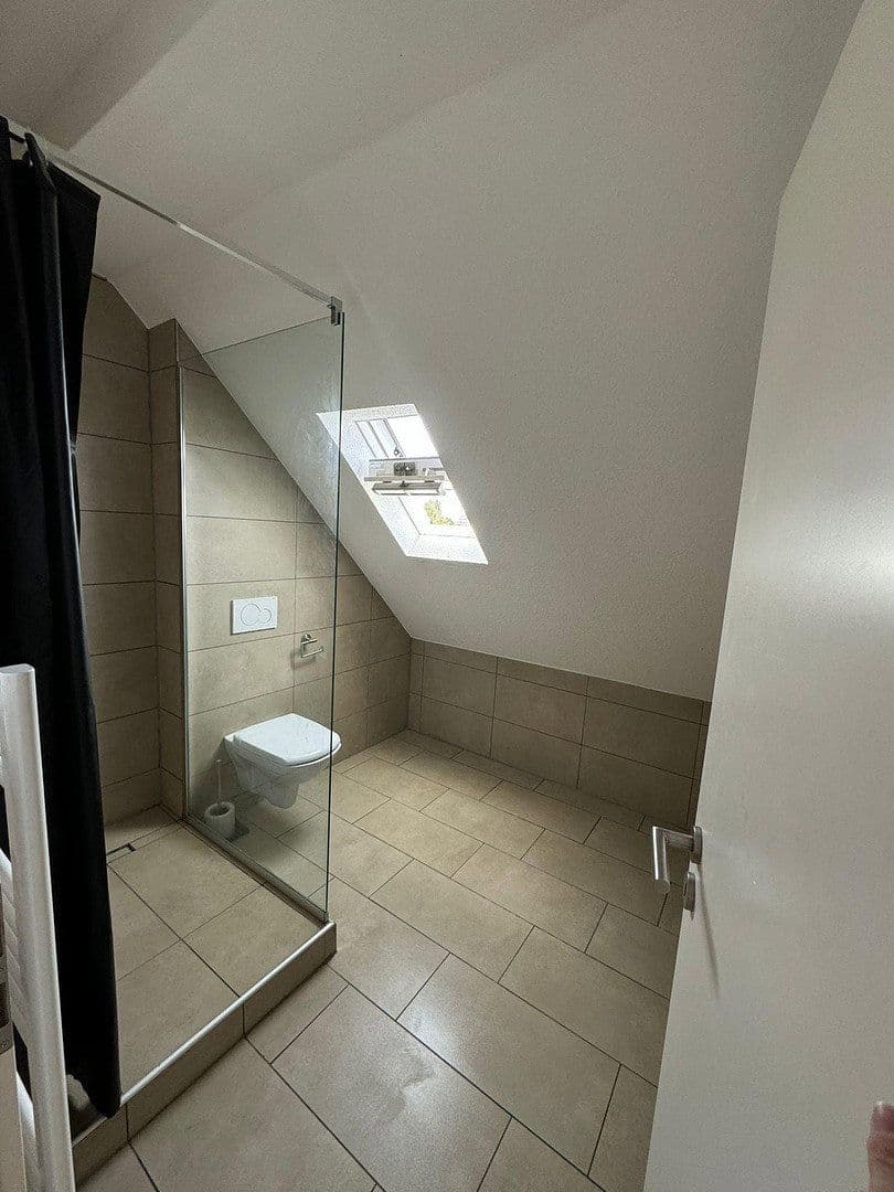 Predaj domu 233 m², pozemek 230 m², Troisdorf, Severné Porýnie - Westfálsko Predaj domu 233 m², pozemek 230 m², Troisdorf, Severné Porýnie - Westfálsko