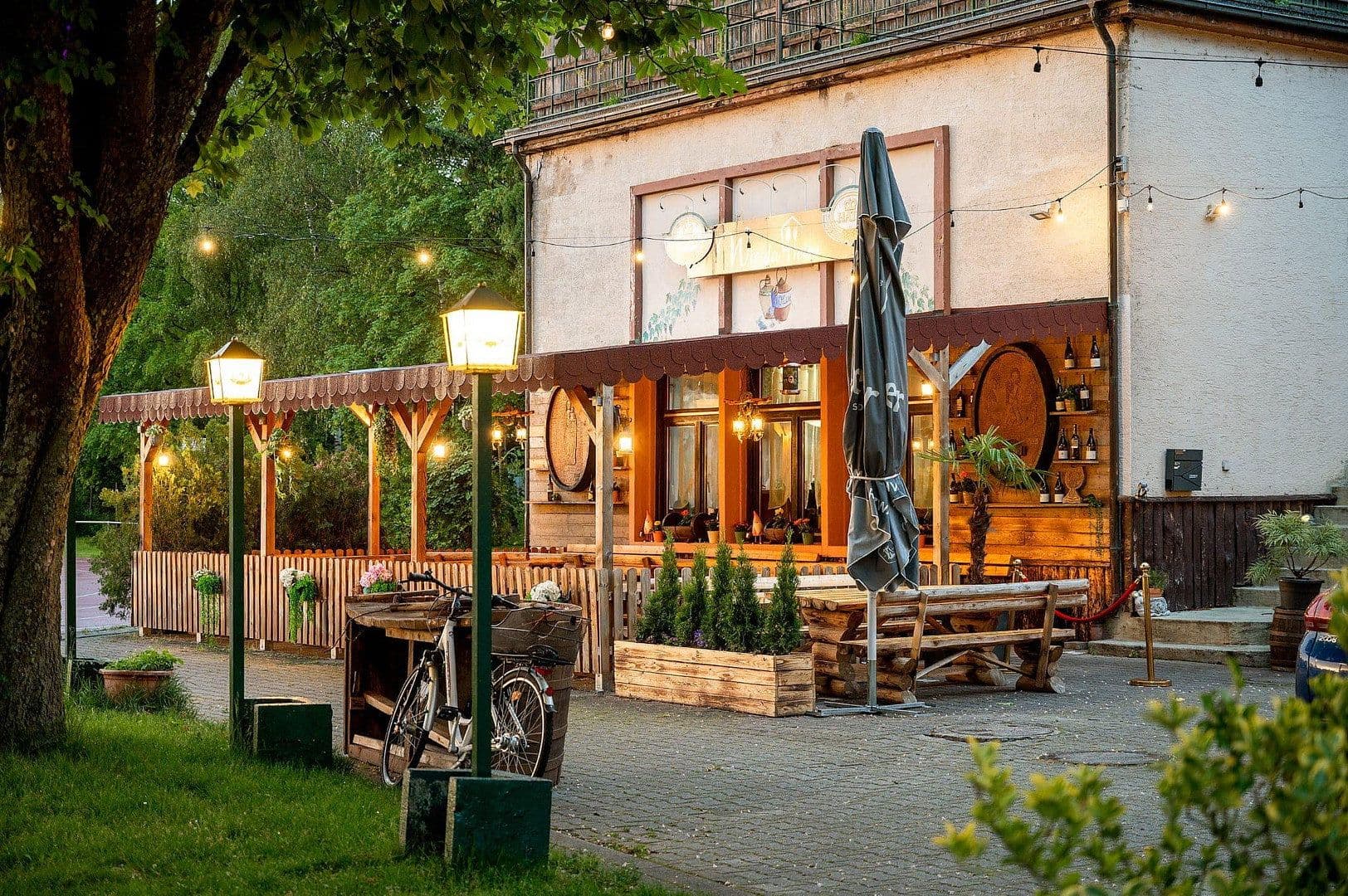 Predaj nebytového priestoru 150 m², Jahnallee 20, Rastatt, Bádensko-Wurttembersko Predaj nebytového priestoru 150 m², Jahnallee 20, Rastatt, Bádensko-Wurttembersko