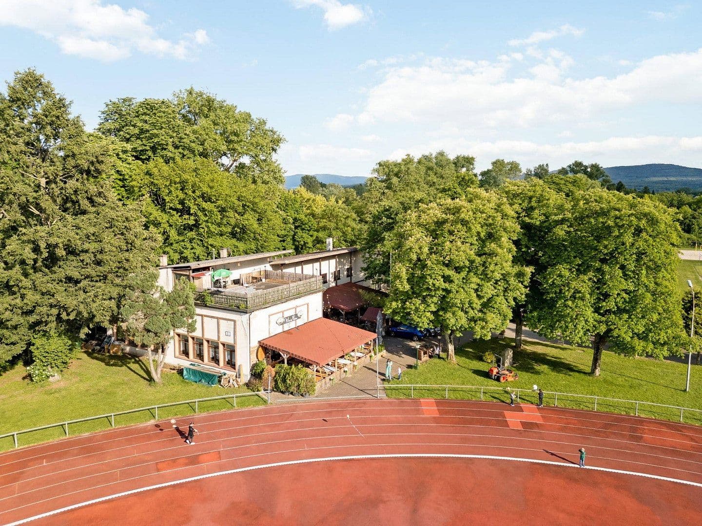 Predaj nebytového priestoru 150 m², Jahnallee 20, Rastatt, Bádensko-Wurttembersko Predaj nebytového priestoru 150 m², Jahnallee 20, Rastatt, Bádensko-Wurttembersko