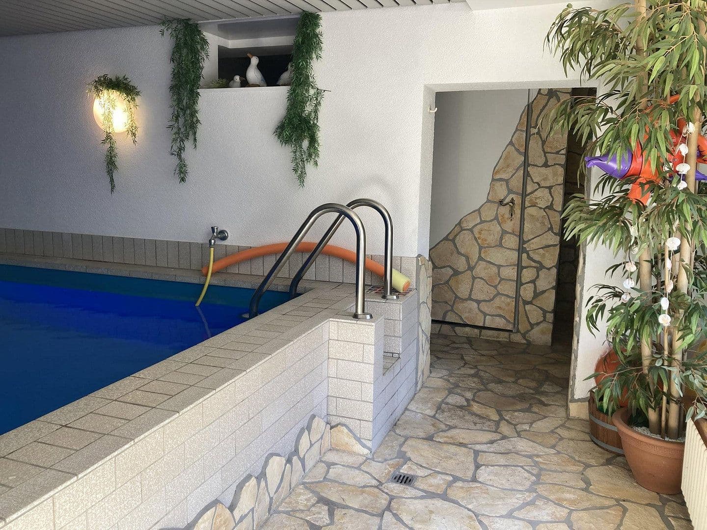 Predaj domu 298 m², pozemek 664 m², Büttelborn, Hesensko Predaj domu 298 m², pozemek 664 m², Büttelborn, Hesensko
