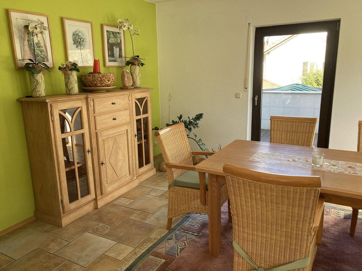 Predaj domu 298 m², pozemek 664 m², Büttelborn, Hesensko Predaj domu 298 m², pozemek 664 m², Büttelborn, Hesensko