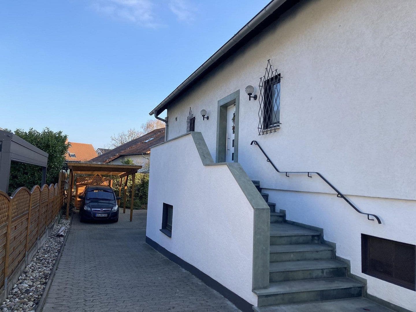 Predaj domu 298 m², pozemek 664 m², Büttelborn, Hesensko Predaj domu 298 m², pozemek 664 m², Büttelborn, Hesensko