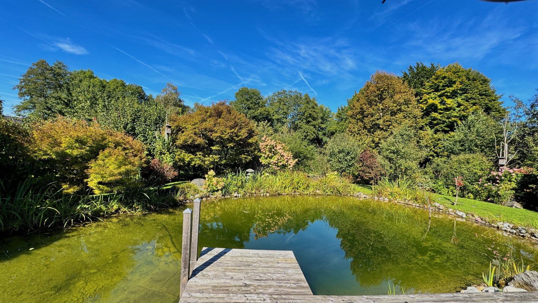 Predaj pozemku 1.862 m², Baugrundstück 1862qm, Grosskarolinenfeld, Bavorsko Predaj pozemku 1.862 m², Baugrundstück 1862qm, Grosskarolinenfeld, Bavorsko