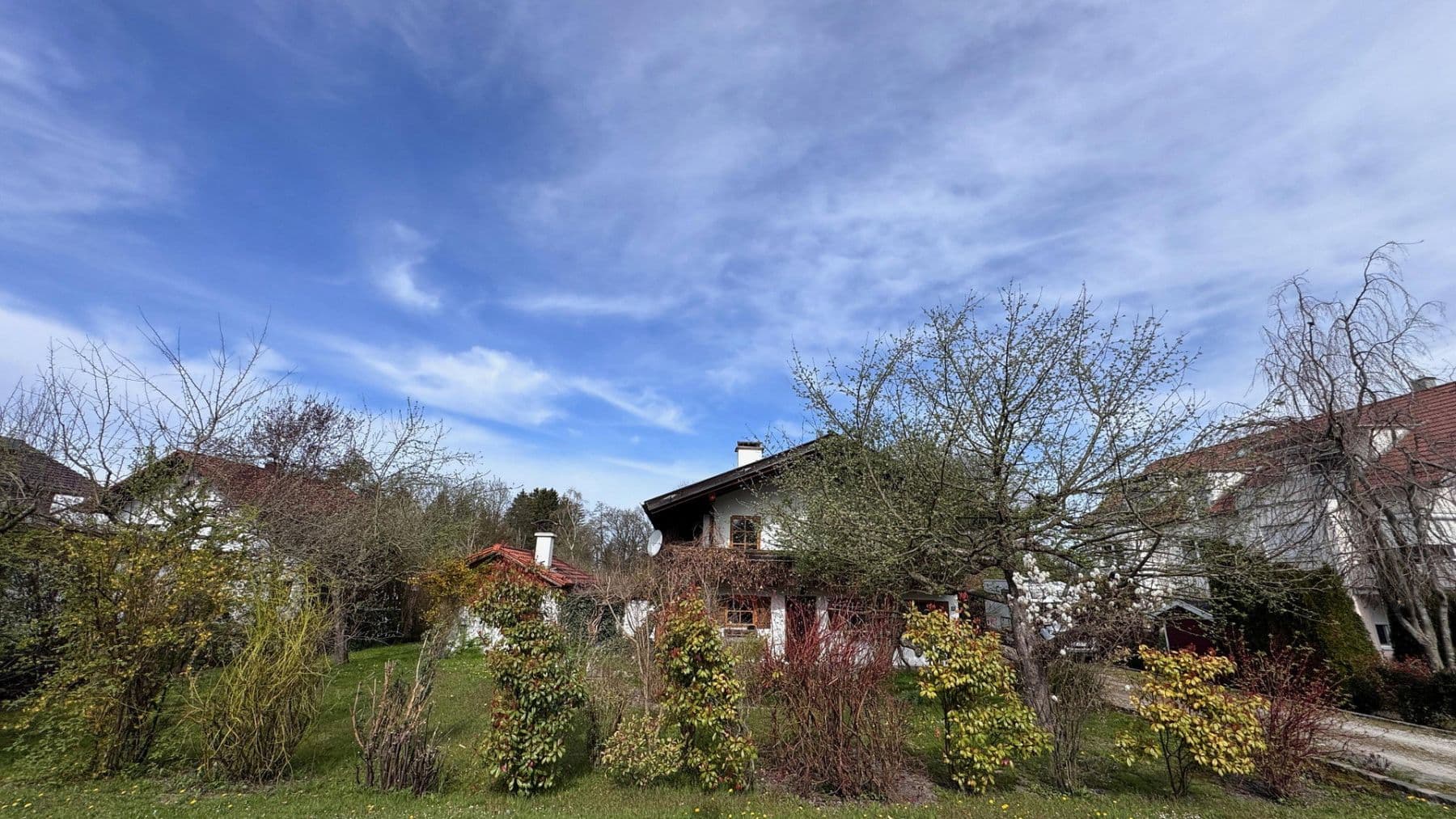 Predaj pozemku 1.862 m², Baugrundstück 1862qm, Grosskarolinenfeld, Bavorsko Predaj pozemku 1.862 m², Baugrundstück 1862qm, Grosskarolinenfeld, Bavorsko
