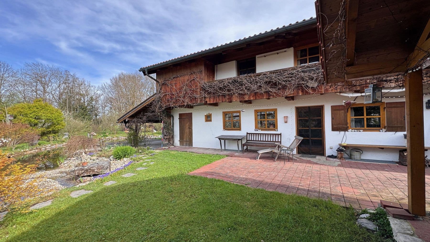 Predaj pozemku 1.862 m², Baugrundstück 1862qm, Grosskarolinenfeld, Bavorsko Predaj pozemku 1.862 m², Baugrundstück 1862qm, Grosskarolinenfeld, Bavorsko