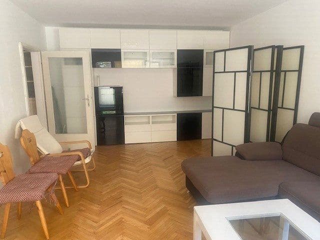 Prenájom bytu 3-izbový 84 m², Gießaufgasse 27, Wien, Viedeň Prenájom bytu 3-izbový 84 m², Gießaufgasse 27, Wien, Viedeň
