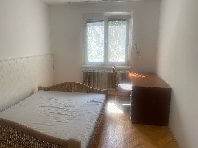 Prenájom bytu 3-izbový 84 m², Gießaufgasse 27, Wien, Viedeň Prenájom bytu 3-izbový 84 m², Gießaufgasse 27, Wien, Viedeň