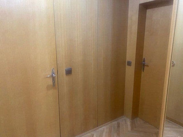 Prenájom bytu 3-izbový 84 m², Gießaufgasse 27, Wien, Viedeň Prenájom bytu 3-izbový 84 m², Gießaufgasse 27, Wien, Viedeň