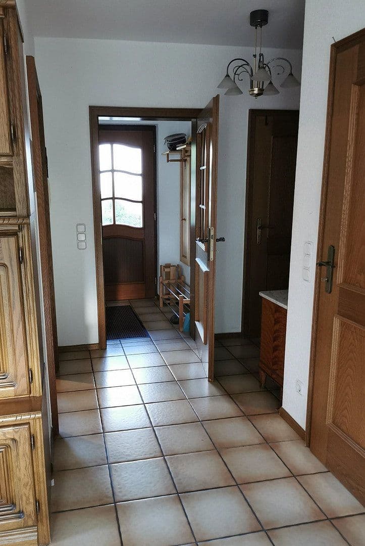 Predaj domu 126 m², pozemek 992 m², Egelsbach, Hesensko Predaj domu 126 m², pozemek 992 m², Egelsbach, Hesensko