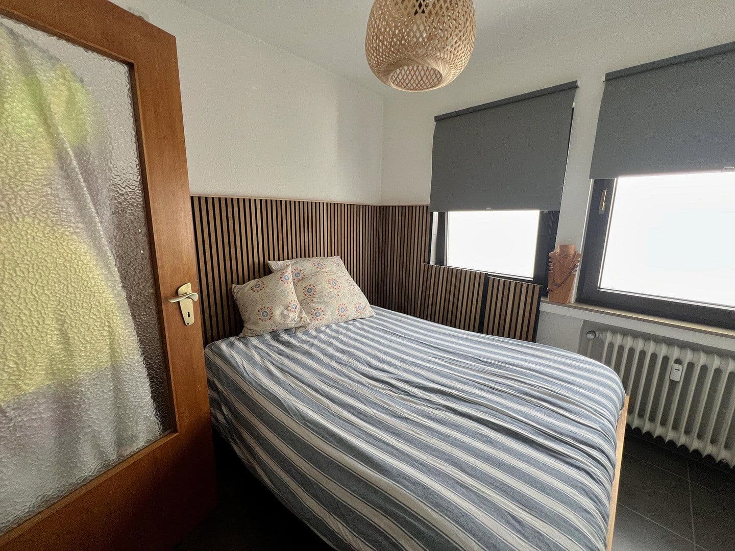 Prenájom bytu 4-izbový 130 m², Gartenweg 6, Köln, Severné Porýnie - Westfálsko Prenájom bytu 4-izbový 130 m², Gartenweg 6, Köln, Severné Porýnie - Westfálsko