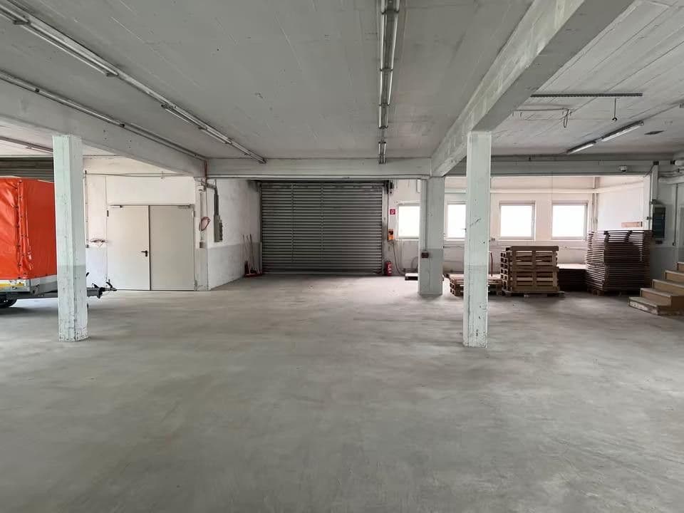 Prenájom nebytového priestoru 1.000 m², Weilburg, Hesensko Prenájom nebytového priestoru 1.000 m², Weilburg, Hesensko