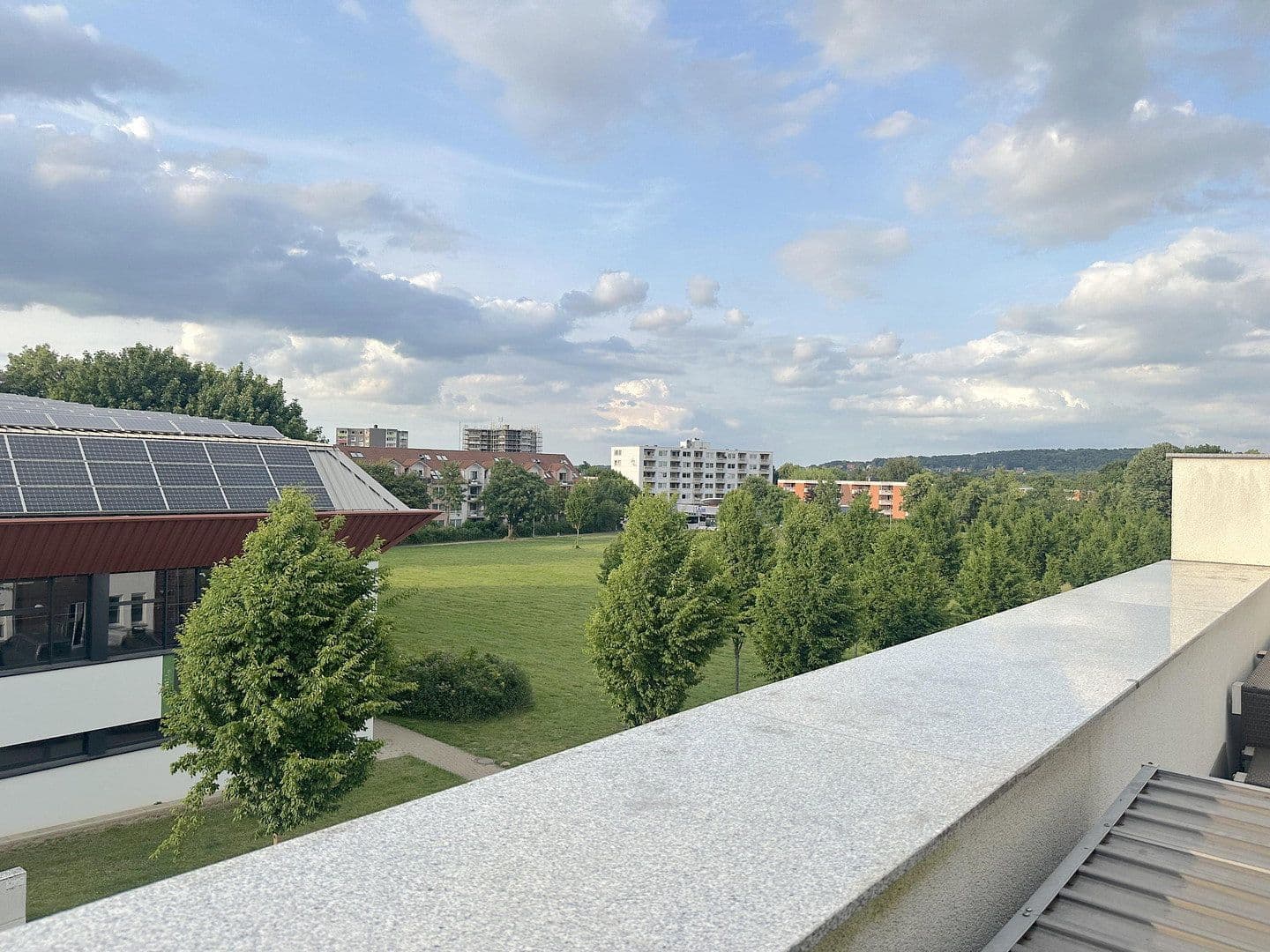 Prenájom bytu 2-izbový 77 m², Lise-Meitner Straße 7, Hildesheim, Dolné Sasko Prenájom bytu 2-izbový 77 m², Lise-Meitner Straße 7, Hildesheim, Dolné Sasko