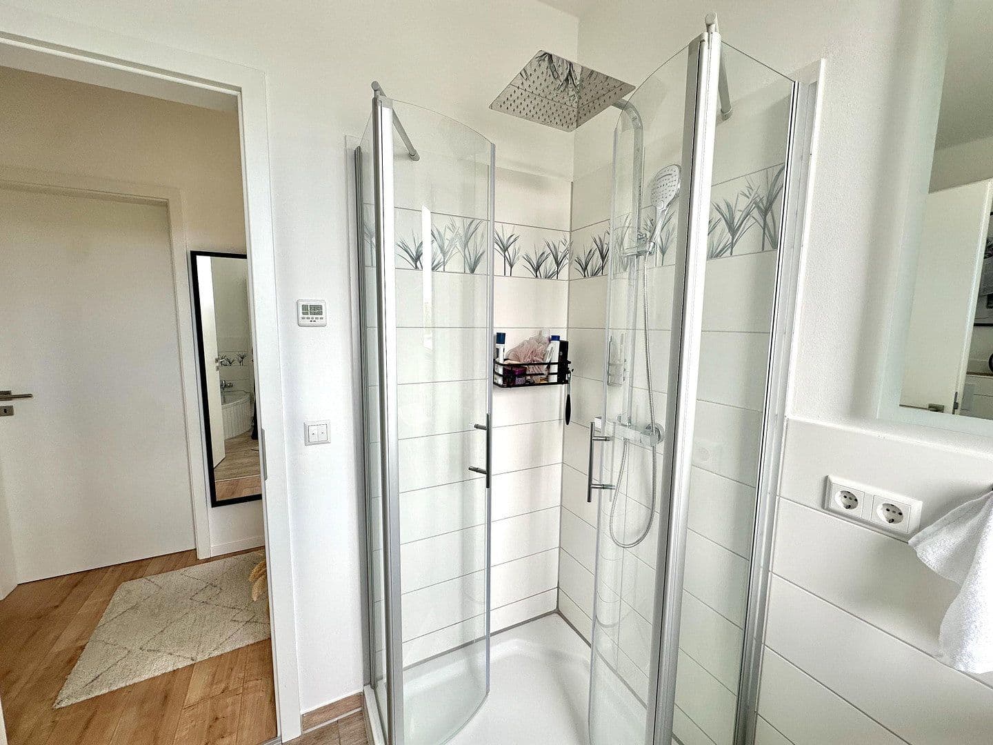 Prenájom bytu 2-izbový 77 m², Lise-Meitner Straße 7, Hildesheim, Dolné Sasko Prenájom bytu 2-izbový 77 m², Lise-Meitner Straße 7, Hildesheim, Dolné Sasko