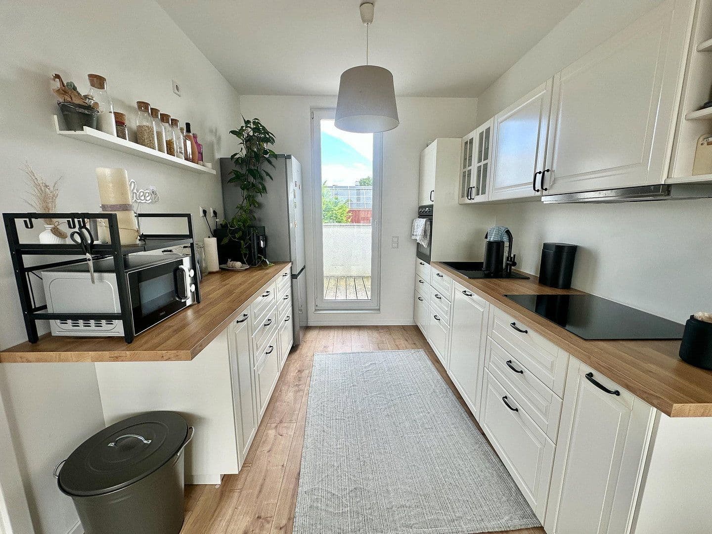 Prenájom bytu 2-izbový 77 m², Lise-Meitner Straße 7, Hildesheim, Dolné Sasko Prenájom bytu 2-izbový 77 m², Lise-Meitner Straße 7, Hildesheim, Dolné Sasko
