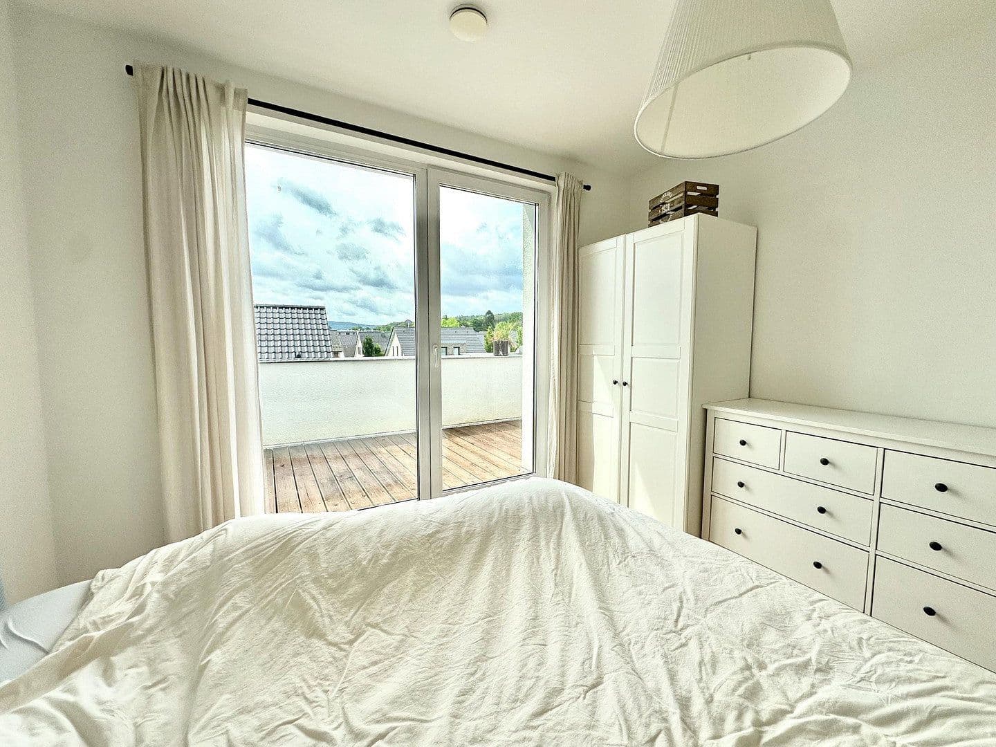 Prenájom bytu 2-izbový 77 m², Lise-Meitner Straße 7, Hildesheim, Dolné Sasko Prenájom bytu 2-izbový 77 m², Lise-Meitner Straße 7, Hildesheim, Dolné Sasko
