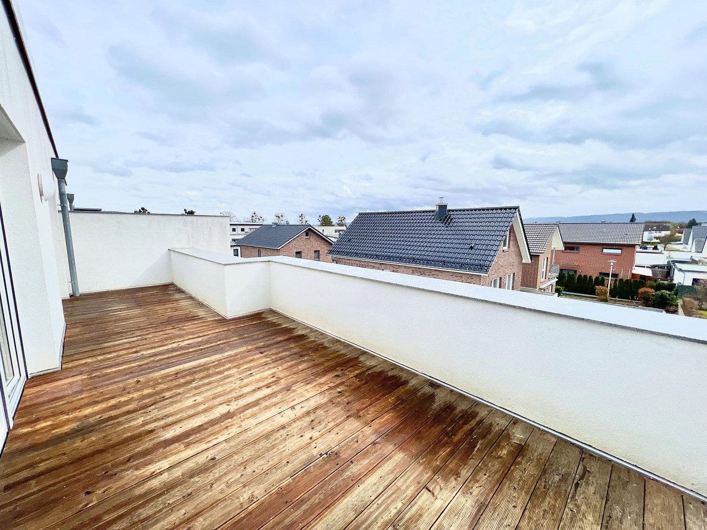 Prenájom bytu 2-izbový 77 m², Lise-Meitner Straße 7, Hildesheim, Dolné Sasko Prenájom bytu 2-izbový 77 m², Lise-Meitner Straße 7, Hildesheim, Dolné Sasko