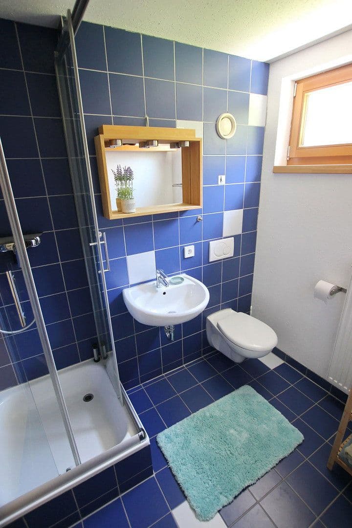Predaj domu 183 m², pozemek 349 m², Nürtingen, Bádensko-Wurttembersko Predaj domu 183 m², pozemek 349 m², Nürtingen, Bádensko-Wurttembersko