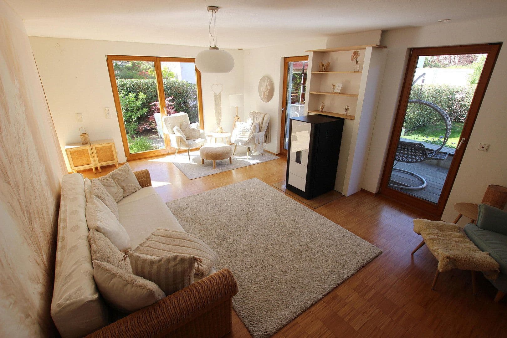 Predaj domu 183 m², pozemek 349 m², Nürtingen, Bádensko-Wurttembersko Predaj domu 183 m², pozemek 349 m², Nürtingen, Bádensko-Wurttembersko
