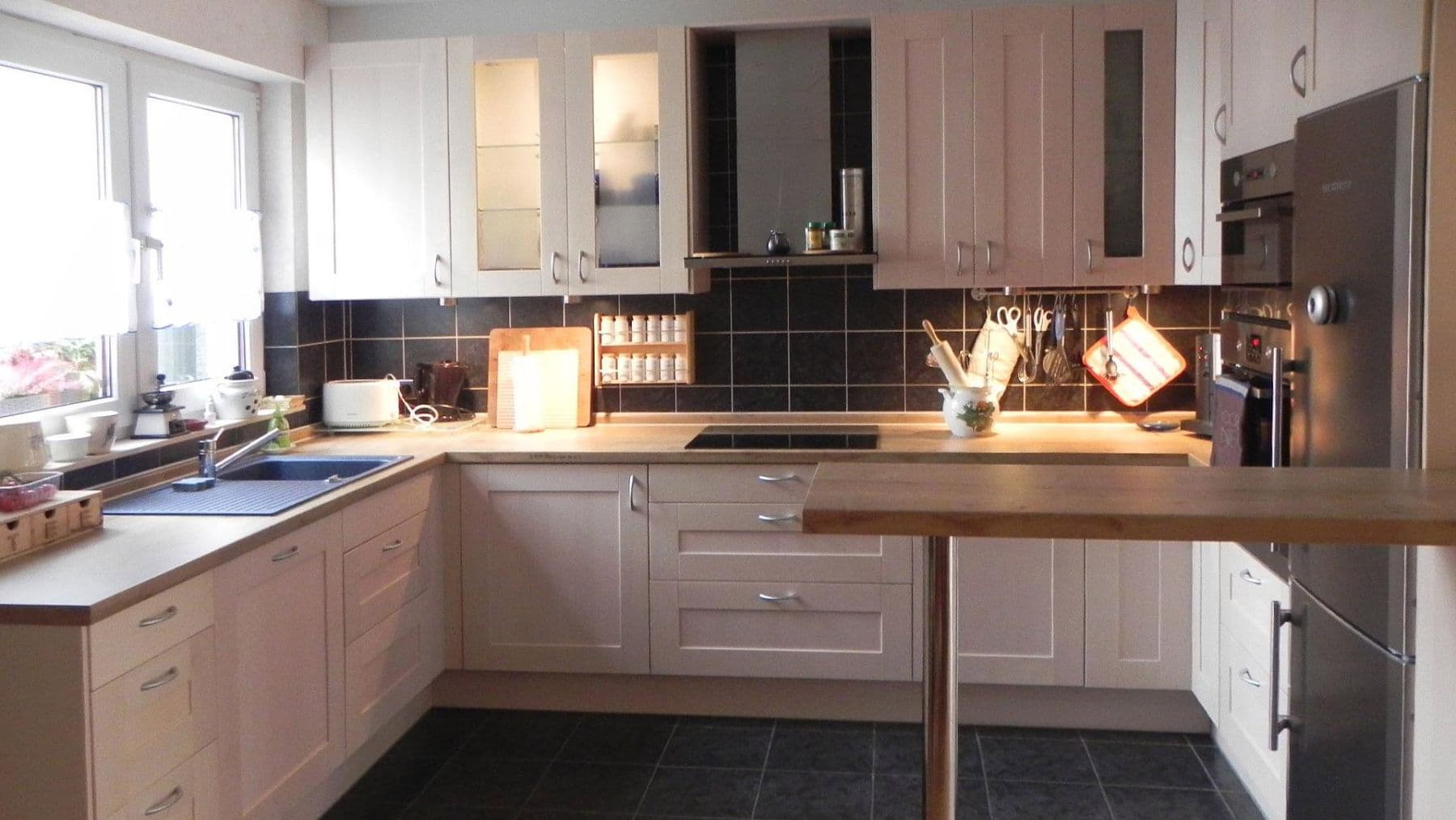 Predaj domu 140 m², pozemek 155 m², Bergisch Gladbach, Severné Porýnie - Westfálsko Predaj domu 140 m², pozemek 155 m², Bergisch Gladbach, Severné Porýnie - Westfálsko