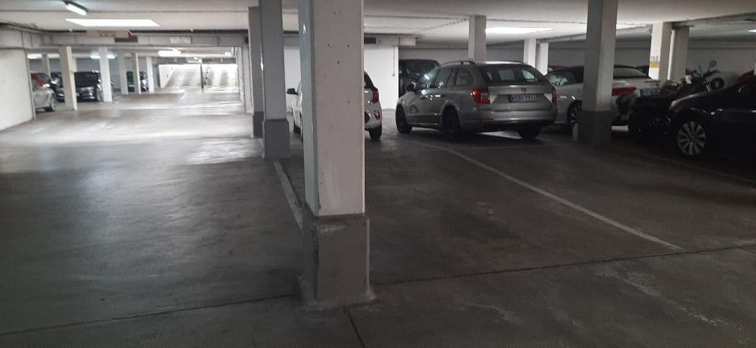 Prenájom bytu 3-izbový 88 m², München, Bavorsko Prenájom bytu 3-izbový 88 m², München, Bavorsko