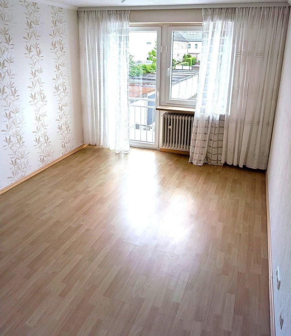 Prenájom domu 135 m², pozemek 147 m², Stein, Bavorsko Prenájom domu 135 m², pozemek 147 m², Stein, Bavorsko