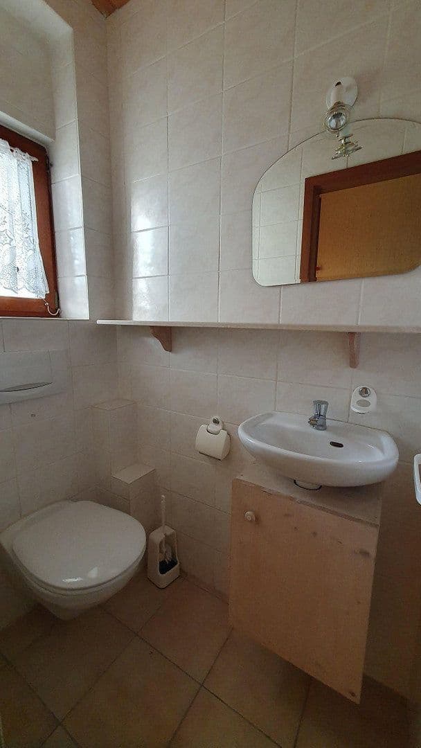 Predaj domu 161 m², pozemek 504 m², Bruchköbel, Hesensko Predaj domu 161 m², pozemek 504 m², Bruchköbel, Hesensko