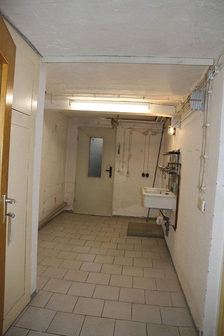 Predaj domu 161 m², pozemek 504 m², Bruchköbel, Hesensko Predaj domu 161 m², pozemek 504 m², Bruchköbel, Hesensko