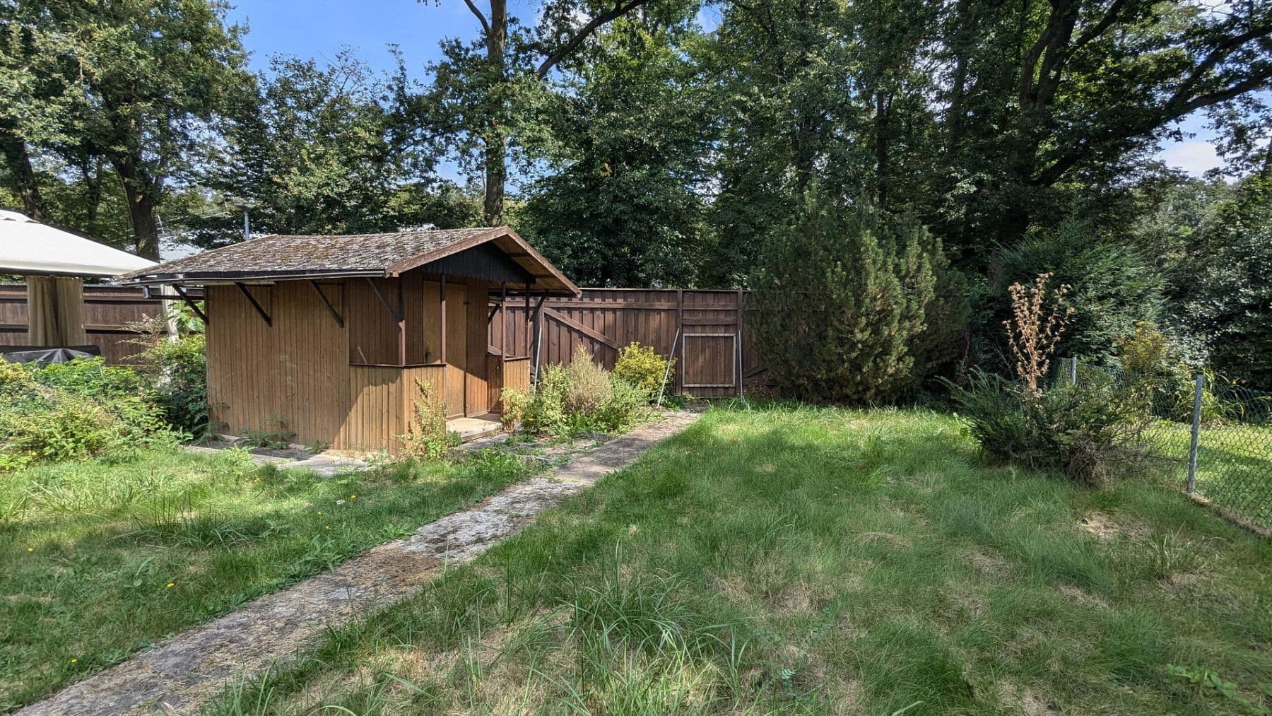 Predaj domu 161 m², pozemek 504 m², Bruchköbel, Hesensko Predaj domu 161 m², pozemek 504 m², Bruchköbel, Hesensko