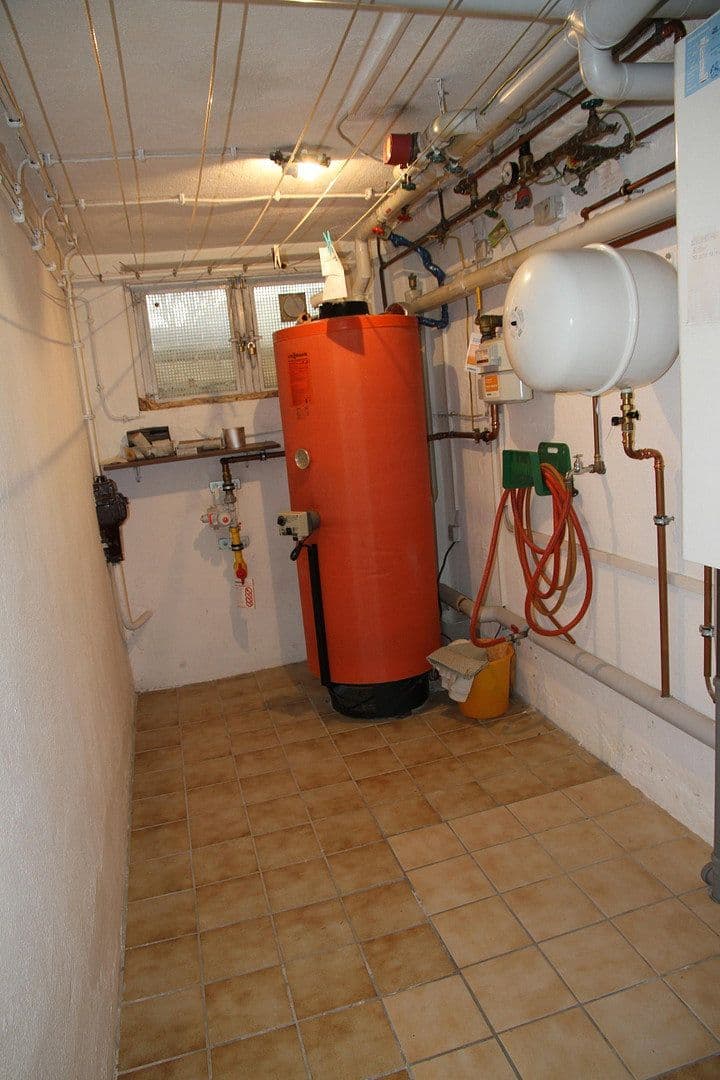 Predaj domu 161 m², pozemek 504 m², Bruchköbel, Hesensko Predaj domu 161 m², pozemek 504 m², Bruchköbel, Hesensko