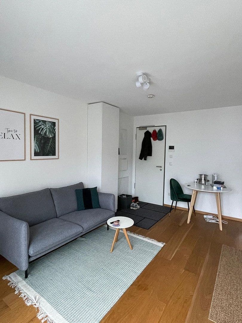 Prenájom bytu 2-izbový 34 m², Kiefernstrasse 25, München, Bavorsko Prenájom bytu 2-izbový 34 m², Kiefernstrasse 25, München, Bavorsko