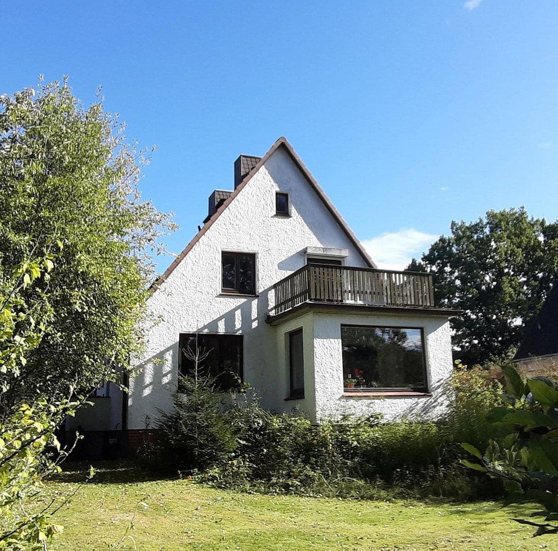 Predaj domu 114 m², pozemek 1.214 m², Ohlstedter Straße 32, Hamburg, Hamburg Predaj domu 114 m², pozemek 1.214 m², Ohlstedter Straße 32, Hamburg, Hamburg