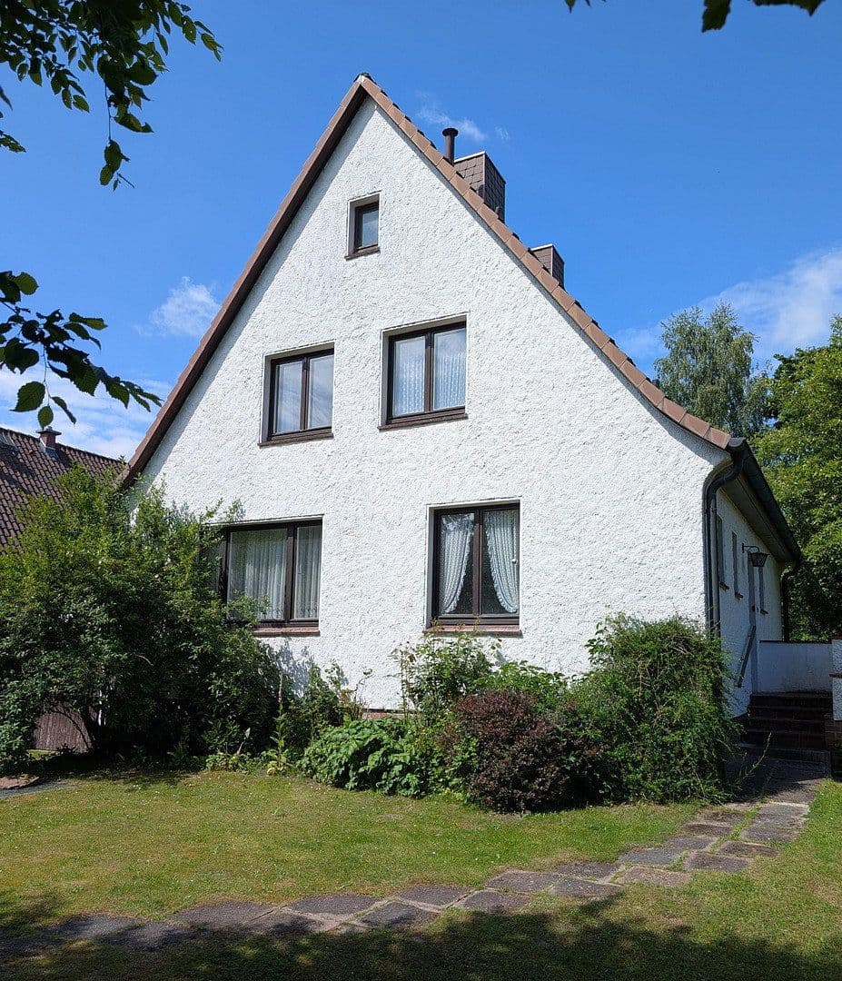 Predaj domu 114 m², pozemek 1.214 m², Ohlstedter Straße 32, Hamburg, Hamburg Predaj domu 114 m², pozemek 1.214 m², Ohlstedter Straße 32, Hamburg, Hamburg