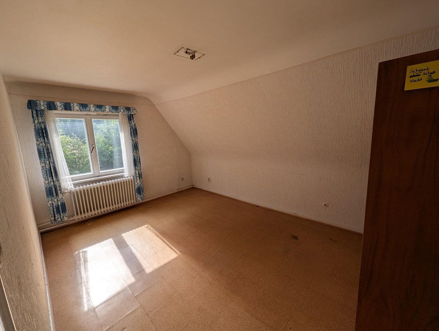 Predaj domu 114 m², pozemek 1.214 m², Ohlstedter Straße 32, Hamburg, Hamburg Predaj domu 114 m², pozemek 1.214 m², Ohlstedter Straße 32, Hamburg, Hamburg