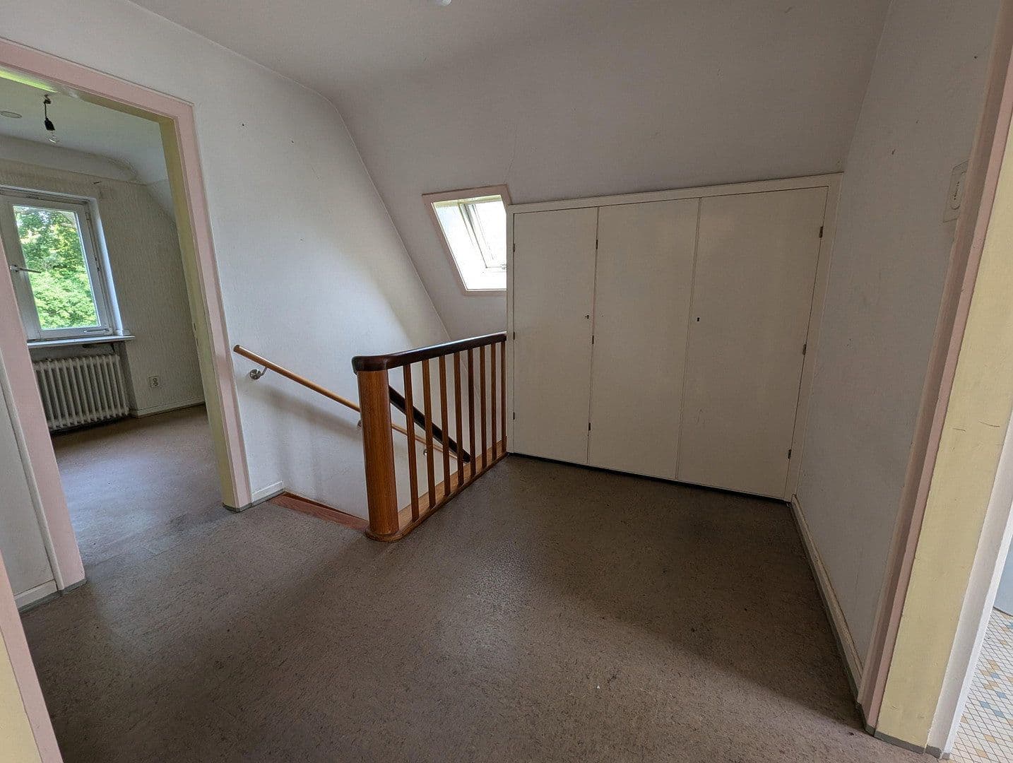 Predaj domu 114 m², pozemek 1.214 m², Ohlstedter Straße 32, Hamburg, Hamburg Predaj domu 114 m², pozemek 1.214 m², Ohlstedter Straße 32, Hamburg, Hamburg