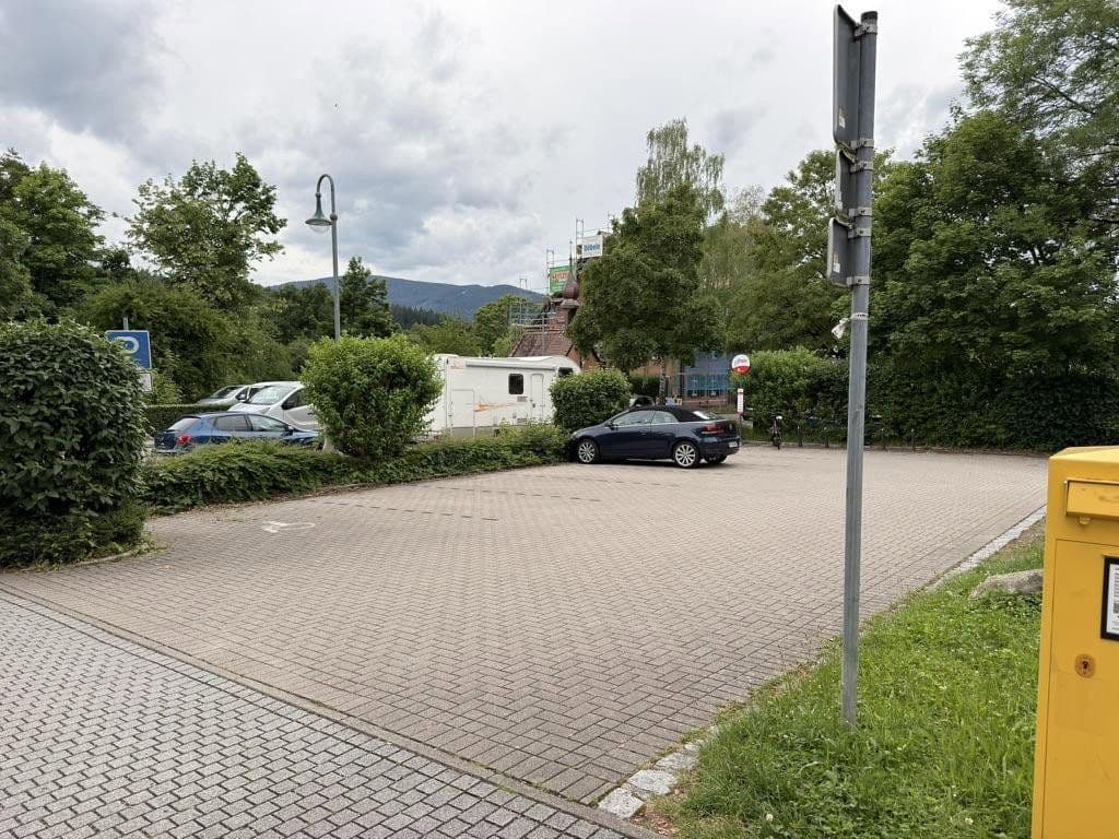 Prenájom kancelárie 108 m², Am Burger Platz 1, Kirchzarten, Bádensko-Wurttembersko Prenájom kancelárie 108 m², Am Burger Platz 1, Kirchzarten, Bádensko-Wurttembersko